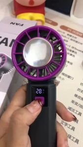 พัดลมพกพา เครื่องทำความเย็นแบบพกพา พัดลมมือถือ พัดลมไอน้ำไฟฟ้า พัดลมระบายความร้อน 100 ระดับลมแรงแบบชาร์จไฟได้ 048