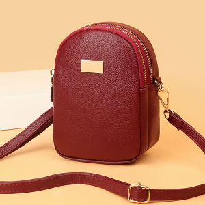 กระเป๋าสะพายข้างหนังนิ่มสไตล์เกาหลี 2024 กระเป๋าสะพายข้างทรงสี่เหลี่ยมเล็กแบบลำลองสำหรับผู้หญิง กระเป๋าสะพายข้างแบบสะพายข้างด้านเดียว