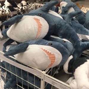 【Ready Stock】Shark Stuffed Toy Big Size Soft Cartoon BT21 Sleep Pillow Cute Whale Shark Plush Doll Toys for Kids Baby Boy Girl Birthday Gift Blue Grey 鲨鱼娃娃抱枕毛绒玩具