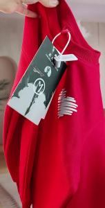 ＜102＞  Trang Phục Cha Mẹ Trẻ Em Màu Đỏ Tình Yêu Gia Đình Ba Người Áo Len Mùa Xuân Và Mùa Thu 2025 Trang Phục Mẹ Con Mới Trang Phục Thu Cao Cấp Cho Mẹ Con