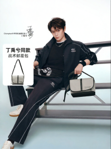 Champion | Túi Đeo Chéo Chiến Thuật Mới Mùa Xuân