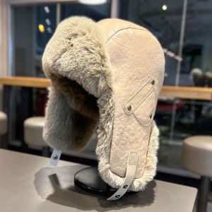 Retro Leather Pilot Cap Men and Women Winter Thickened Velvet Padded Warm Earflaps Cap Northeast Cold Proof Windproof Ushanka