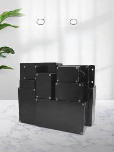 กล่องสายไฟกันน้ำสีดำ ABS สำหรับใช้กลางแจ้ง กล่องไฟฟ้าแบบสามทางพร้อมจุดเชื่อมต่อ กล่องสายไฟป้องกันน้ำ