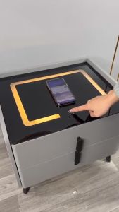 (HÀNG NHẬP KHÔNG LÀM THEO YÊU CẦU) Tab Đầu Giường Thông Minh 2 Ngăn Chức Năng Sạc Không Dây Cổng Sạc Usb Tủ Kệ Két Để Đầu Giường Phòng Ngủ Cảm Ứng Đèn Led Đựng Đồ 2 Ngăn Loa Bluetooth Khóa Vân Tay