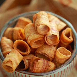 XUNCUIJI | Smoky Scent Non-Fried Dried Fruit Banana Rolls