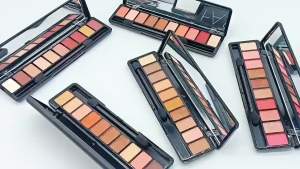 Sản phẩm nội địa mới 105 Màu 117 Bảng phấn mắt màu phấn má hồng bảng tạo khối bảng giá trị cao trang điểm đa chức năng lâu trôi