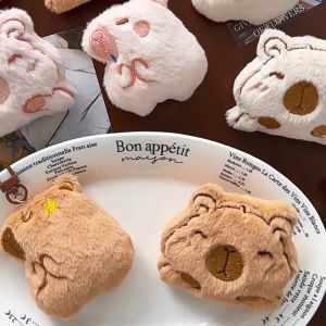 MOMO Cartoon Plush Capybara Keychain Bag Pendant: A Portable Backpack Decoration for Kids
