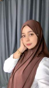 Hijabผ้าคลุมสวมสำเร็จผ้ายืดเกาหลีเนื้อผ้านุ่มๆ ราคาโปรโมชั่น Early Bird