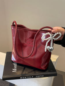 ILINX Silver Bucket Bag for Women New 2024 Fashionable High-End Shoulder Bag with Magnetic Buckle Casual Style Bucket Shape