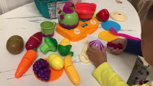SOWOW | Realistic Fruit & Vegetable Shopping Basket Toys