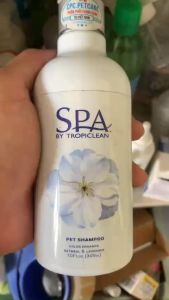 [HCM]TROPICLEAN DẦU GỘI SPA DƯỠNG LÔNG DÀNH CHO THÚ CƯNG chai 300ml