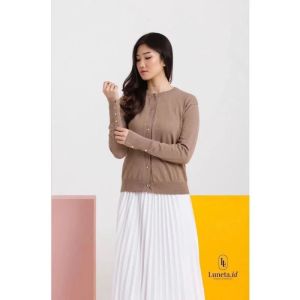 Aira Cardigan Rajut Wanita Atasan Knitwear Full Kancing Sweater Rajut Korean Style Panjang Trend Baju Rajut Lengan Panjang