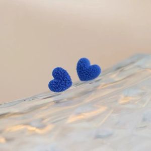 Beatitudo s925 เงินสเตอร์ลิงย้อนยุค Frosted Klein Blue อ่อนโยนรักต่างหูใหม่เฉพาะการออกแบบขั้นสูงต่างหูผู้หญิง