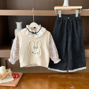 ชุดเสื้อสเวตเตอร์และเสื้อกั๊กผ้าขนกระต่ายสำหรับเด็กผู้หญิง ชุดแฟชั่นฤดูใบไม้ผลิและฤดูใบไม้ร่วง ชุดกระโปรงสั้นลายดอกไม้ ชุดเด็กผู้หญิง ชุดสามชิ้น