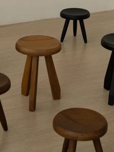 Zhonggu round Feet Low Stool Kids Japanese Style Silent Style Small round Stool Side Table Small Bench Living Room Small Stool Solid Wood Chair
