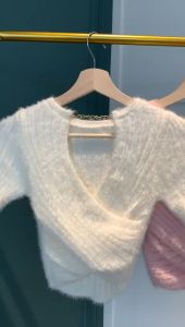 BL20617 Cross Fury Top With Chain