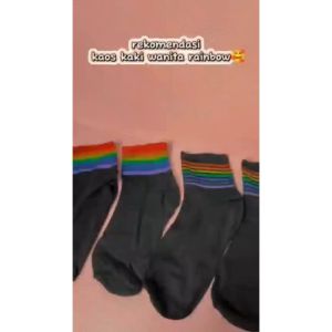 PGMKS70 Kaos Kaki Wanita Retro Rainbow Kaos Kaki Fashion Ankle Sock