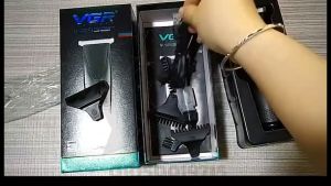 100% Free Gift VGR Hair Trimmer VGR Hair Clipper V-925 USB Rechargeable Hair Clipper Carving Hair Clipper