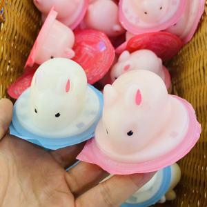 Doremi Rabbit Strawberry Flavored Jelly Cute Childrens Snack Dessert Gelatinous Texture Fun Elastic Bunny Design