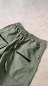 Nhập LAZFASHION88 giảm 20% đơn 149k - Quần Short Nylon DAPPERANDMORE Cargo Tech Olive Phối 2 Túi Hộp Kèm Khóa Kéo - Olive