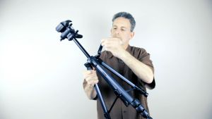 Chân đế cao cấp cho máy ảnh ống nhòm Carson Rock TR-300 - Hàng chính hãng