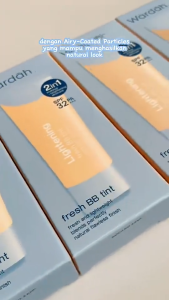 Wardah Lightening Fresh BB Tint Spf 32 PA+++ 30mL | Alas Bedak Cair Wardah - Triple Lightening Systems, Long Lasting, Perlindungan UV, Oil Free Formula (30mL)
