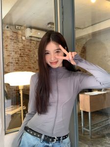 เสื้อคลุมกันแดดแขนยาวผ้าไหมน้ำแข็งสำหรับผู้หญิงในช่วงฤดูร้อน เสื้อคลุมกันแดดแบบสั้นสำหรับกลางแจ้ง ป้องกันรังสียูวี เสื้อคลุมกันแดดแบบสวมเปิด