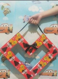Pocky hampersPocky buat kado wisuda buket love/viral