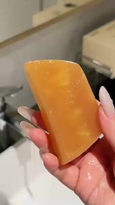 Golden Soap Fragrance Golden Soap Whole Bar Face Wash Bath Handmade Soap Essential Oil Perfume Golden Soap Soap