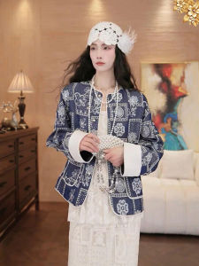 Stylish and High-End French Retro Long Sleeve Coat with Embroidery