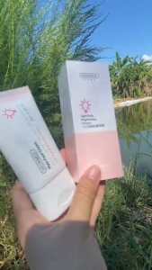 [Hàng Mới Về] Kem Chống Nắng sPF 50 UV Dưỡng Ẩm Và Làm Trắng Da