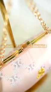 (PROMO) Mukena Dewasa Silk Premium 3in1 Resleting Depan Hanum Series Silky Premum Bisa Bayar Ditempat