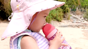 MARCUS & MARCUS กระติกน้ำหลอดดูด Antibacterial Tritan Straw Bottle 400ml.