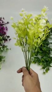 Buce Mini Cabang 5 Artificial - Tanaman Rumput Ekaliptus Gerigi atau Serrated Eucalyptus Tangkai Daun Rumput Plastik pemanis Rangkaian Bunga untuk Dekorasi Cafe, Dekorasi Rumah dan Dekorasi Wedding atau Pelaminan Import Premium Termurah Artifisial