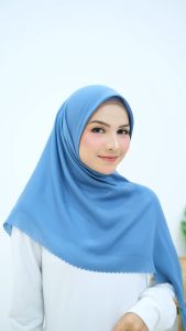 Mevrouw Hijab Polos VOAL ULTIMATE 120x120 Lasercut