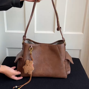 EERSHENSHI กระเป๋าโท้ทสำหรับผู้หญิงออกแบบเย็บด้วยลูกปัดจี้วัสดุ PU นุ่มกระเป๋าสะพายความจุขนาดใหญ่อเนกประสงค์ทุกวัน