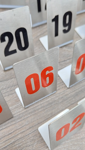 [Inox] Thẻ số bàn chữ L 1 mặt thẻ số cafe thẻ số inox bộ thẻ bàn cho nhà hàng quán cafe từ số 01- 100