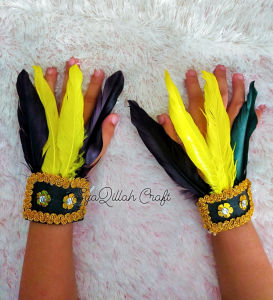 aksesoris tangan/kaki bulu hitam&kuning