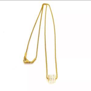 Kalung Titanium Lapis Emas Permata CXB543