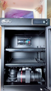 【SG STOCK】DOVVA Dry Cabinet 28L/32L Digital Display with Automatic Humidity Controller One-Year Warranty