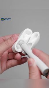 Bút Vệ Sinh Tai Nghe Airpods Pro 2 3 4 Bỏ Túi Đa Năng Nhỏ Gọn Tiện Lợi Njoyshop