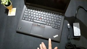 Laptop ThinkPad X250 Original Intel Core i5 Gen 5 RAM 8GB SSD 256GB Second Bergaransi