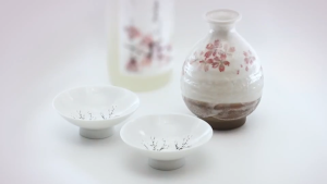 2pc Porcelain Sake Cup Set Cold Temp Change 0100-001-00/0100-016-00/0100-031-00/0100-078-00