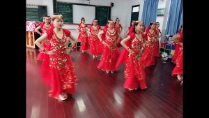 (Ready Stock) 5pc/set Girls Belly Dance Costume Shiny Carnival Outfit Party Fancy Dress Stage Indian Dancing Performance