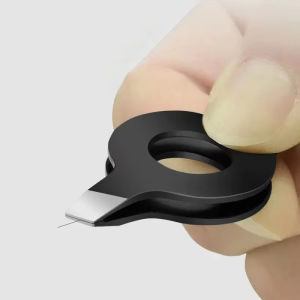 1PCS Professional Slant Tweezer with Hollow out Handle Pig Hair Clipper Eyebrow And Facial Hair Remover Practical Beauty Tool fo