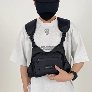 Belfoyer 【สต็อกท้องถิ่น】กระเป๋าเสื้อกั๊กผู้ชาย บุคลิกสบายๆ สไตล์ฮิปฮอป กระเป๋าเสื้อกั๊กกระเป๋าเป้สะพายหลังสำหรับสุภาพสตรีกระเป๋าหน้าอกขนาดใหญ่