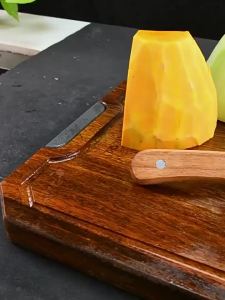 Dao Gọt Vỏ Bằng Thép Không Gỉ Bền Chắc Tay Cầm Bằng Gỗ Thân Thiện Với Môi Trường Dùng Để Gọt Và Cắt Trái Cây Rau Củ Mịn Màng.