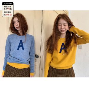 Áo Len Dệt Kim Tay Dài Màu Sáng HelloooEat Phong Cách Hàn Quốc Đơn Giản Ôm Vừa Vặn Mùa Đông 2024 Áo Len Cardigan Cổ Tròn