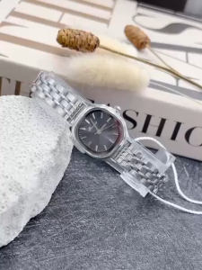 Bosika นาฬิกาข้อมือผู้หญิงสายเลสแฟชั่น หน้าปัด22มม. ดีไซน์สวยดูง่าย ตั้งเวลาให้พร้อมใช้งาน แถมถ่านให้