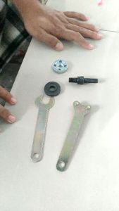 Adaptor Bor Arbor untuk Mata Gerinda Konektor Ke Gerinda Adapter / Adaptor gerinda / ADAPTOR